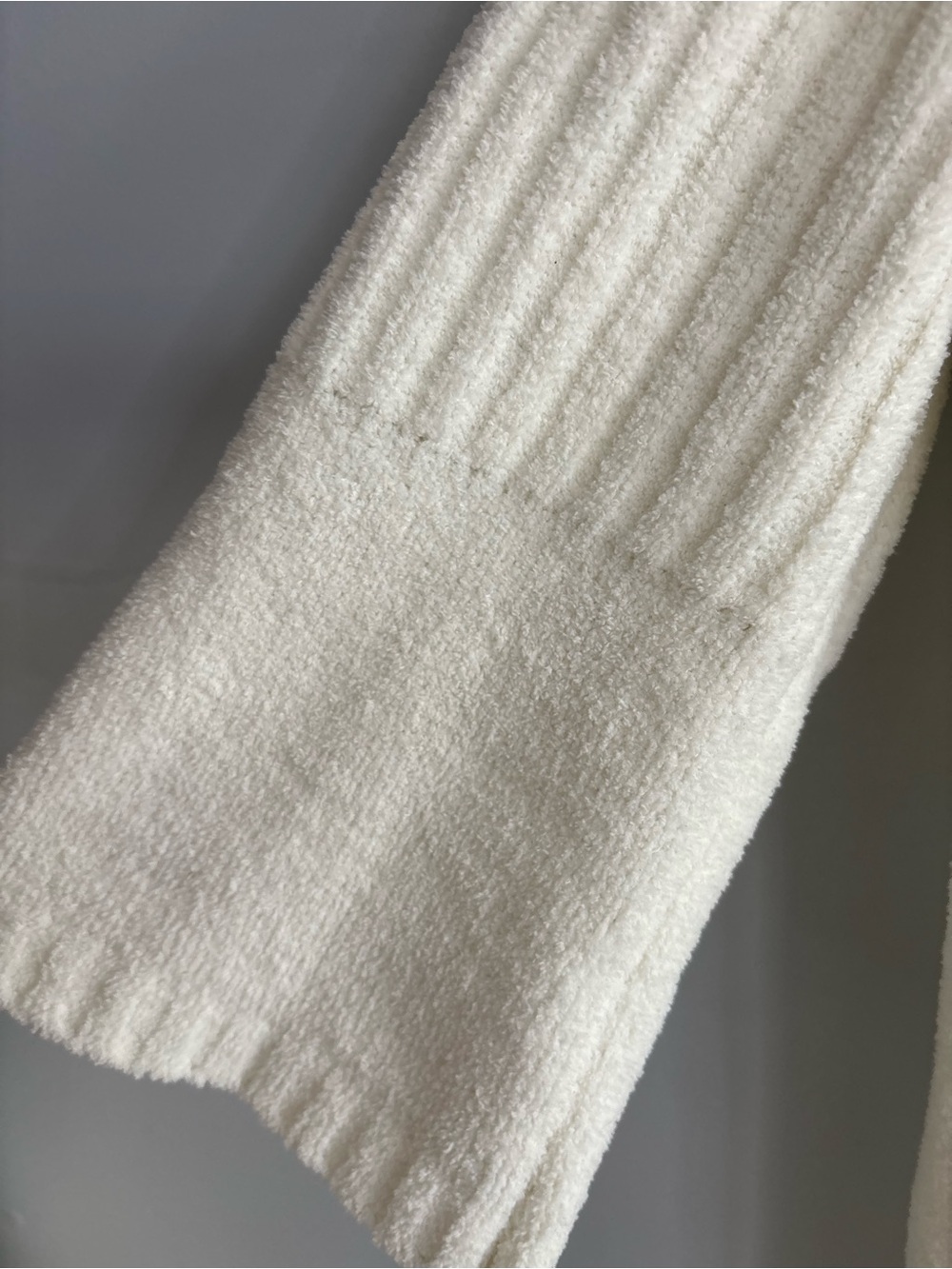 Denver Hayes Cream Button-Front Ribbed Cardigan - Picture 2 of 5